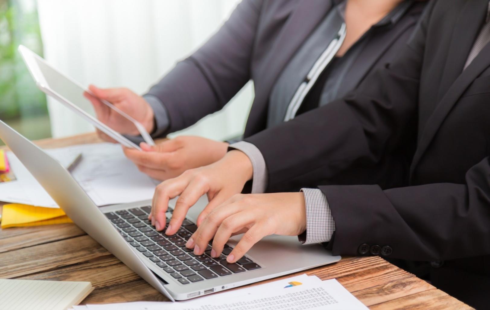 Finanzplanung Workspace mit Budget-Analyse Tools